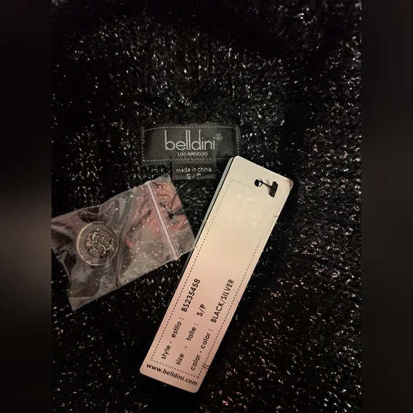 🆕️ Belldini Black Label Women's Lurex Cowl Neck Eyelash Sweater Sz S - Picture 8 of 9